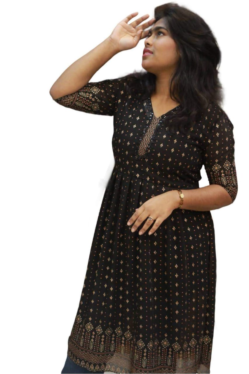 প্রিমিয়াম ব্ল্যাক এমব্রয়ডারি লং কুর্তি